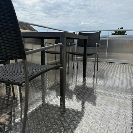 Apartment Komham *